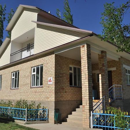 Guest House Sary-Chelek Arkit Ngoại thất bức ảnh