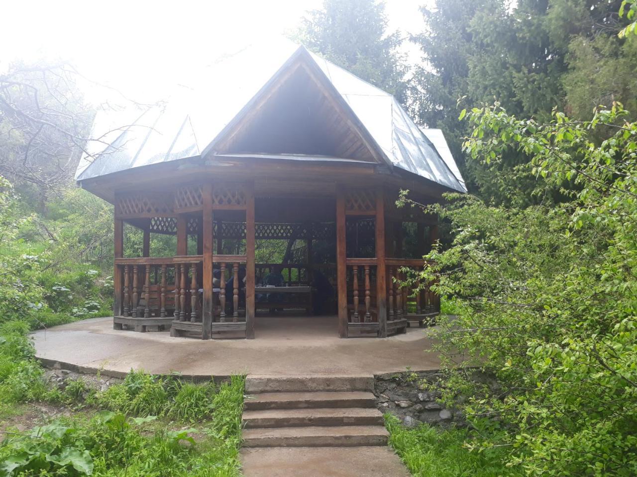 Guest House Sary-Chelek Arkit Ngoại thất bức ảnh